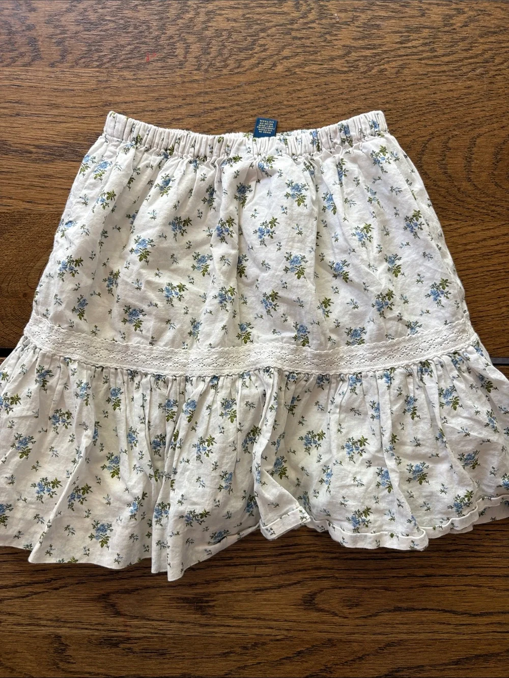 Polo by Ralph Lauren White Floral Skirt Lace Trim
